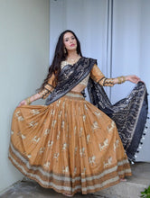 Load image into Gallery viewer, Golden Goddess-Gopi Skirt Outfit