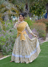 Load image into Gallery viewer, The Beauty of Nature - Gopi Skirt Outfit