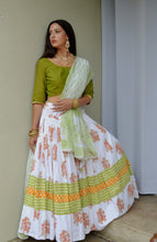 Load image into Gallery viewer, Spring Flowers - Gopi Skirt Outfit