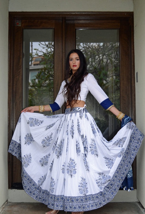 Summer Clouds - Gopi Skirt Outfit